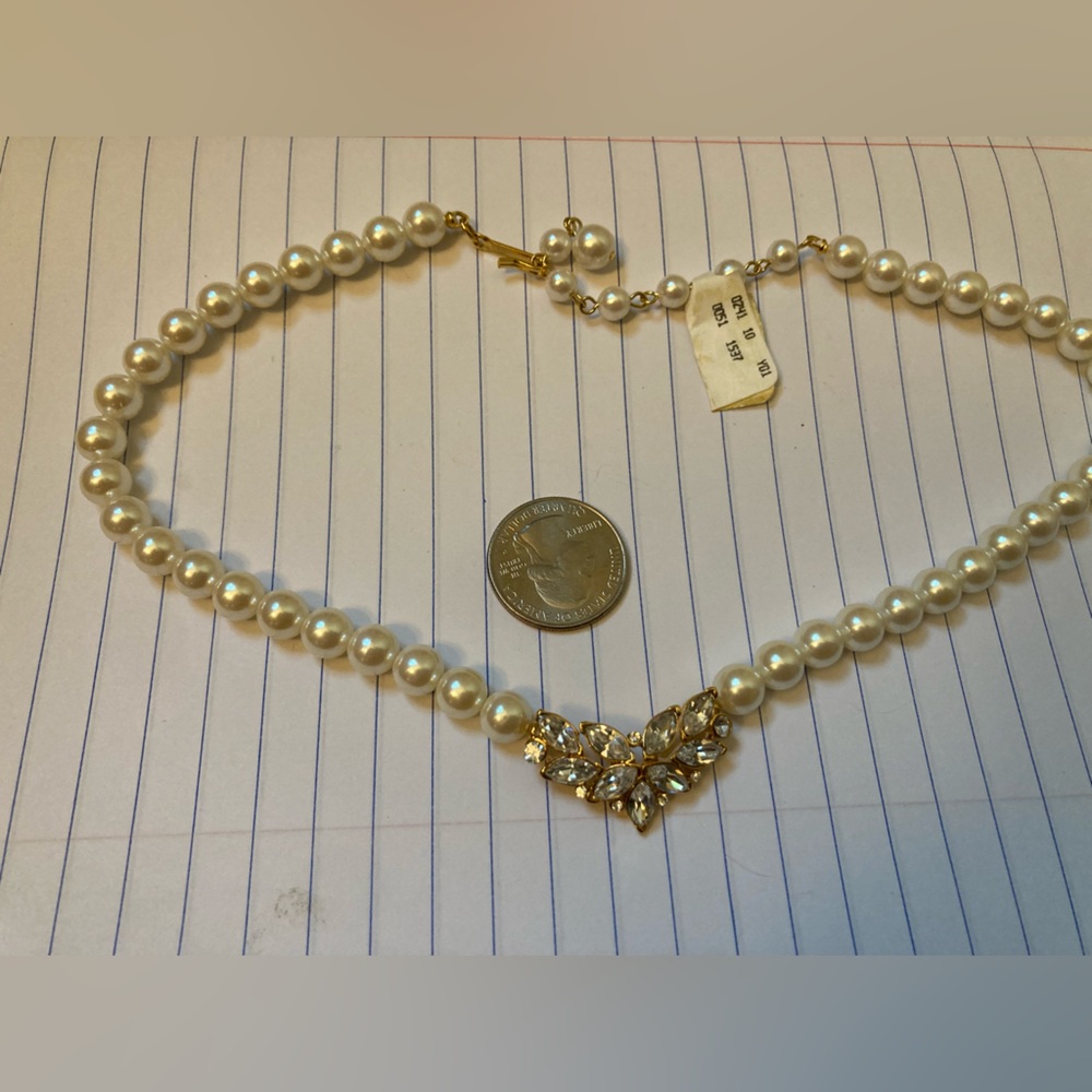 Vintage NWT NOS Gold Rhinestone and Pearl Necklace fancy